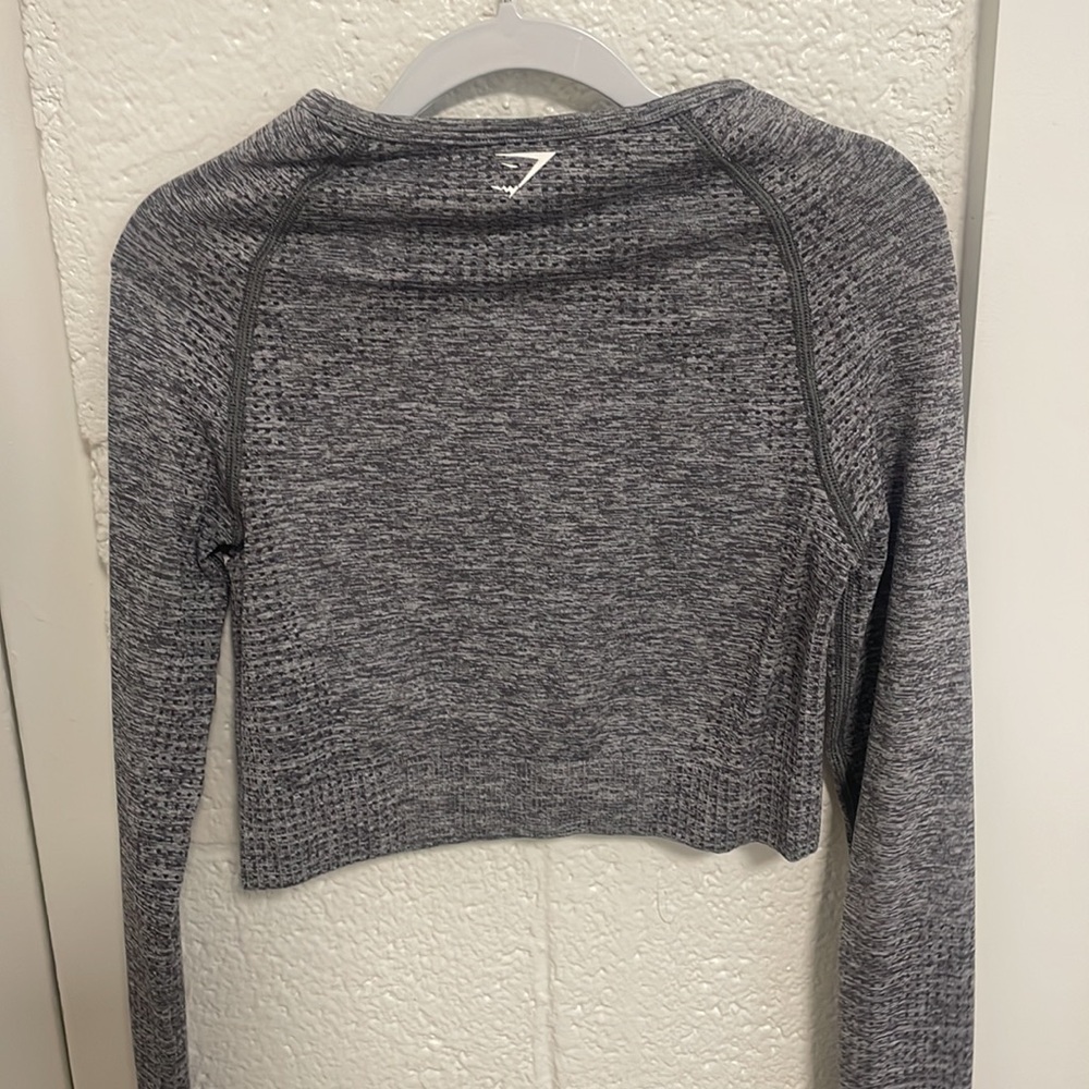 Gymshark cropped workout top - Picture 3 of 3